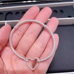 Pandora Snake bone chain bracelet with heart link